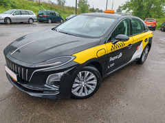 Продажа прибыльного таксопарка с автопарком электромобилей